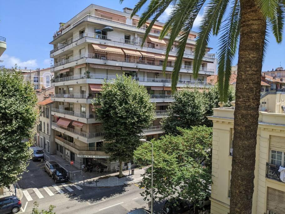 Amazing 2-Bedroom Apartment In Nice Near The Beach Kültér fotó