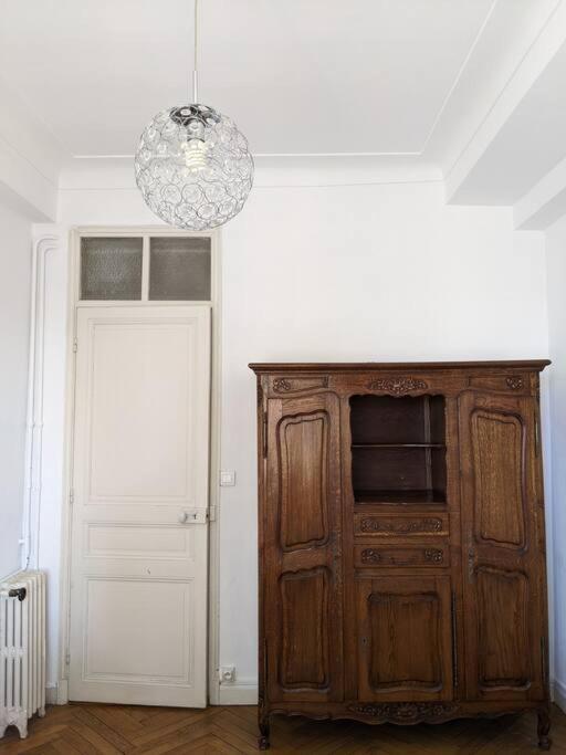 Amazing 2-Bedroom Apartment In Nice Near The Beach Kültér fotó